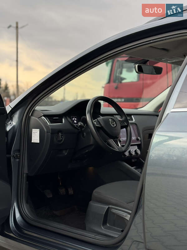 Универсал Skoda Octavia 2017 в Дрогобыче фото 58 Универсал Skoda Octavia 2017 в Дрогобыче