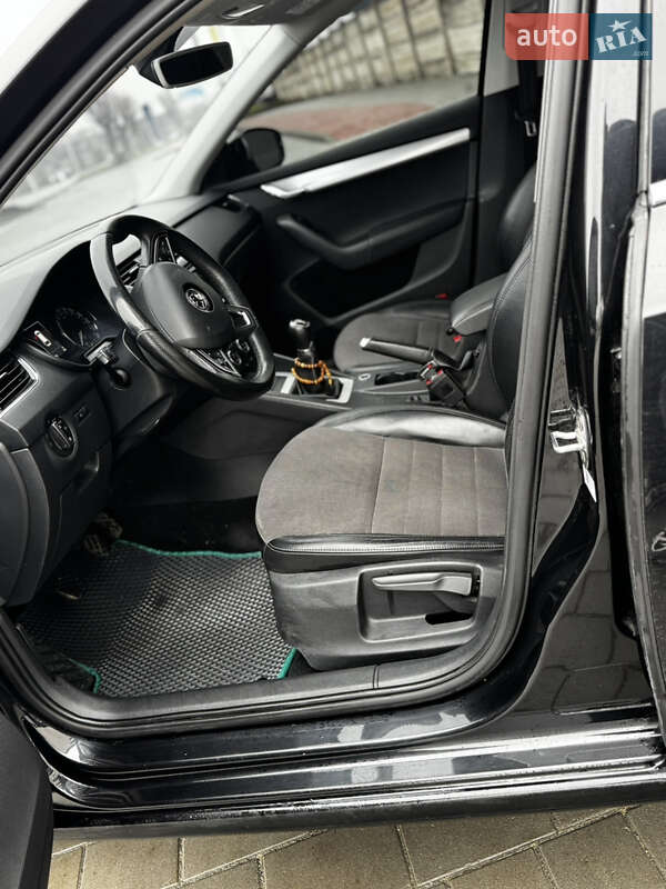 Универсал Skoda Octavia 2016 в Ивано-Франковске