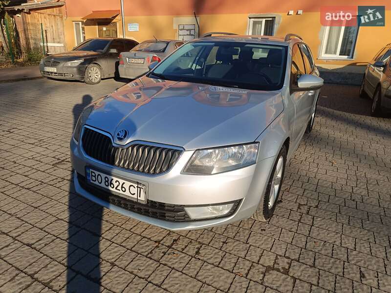 Универсал Skoda Octavia 2015 в Тернополе