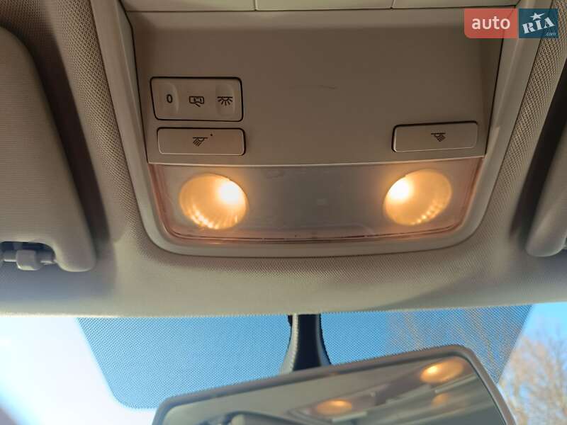 Универсал Skoda Octavia 2015 в Тернополе