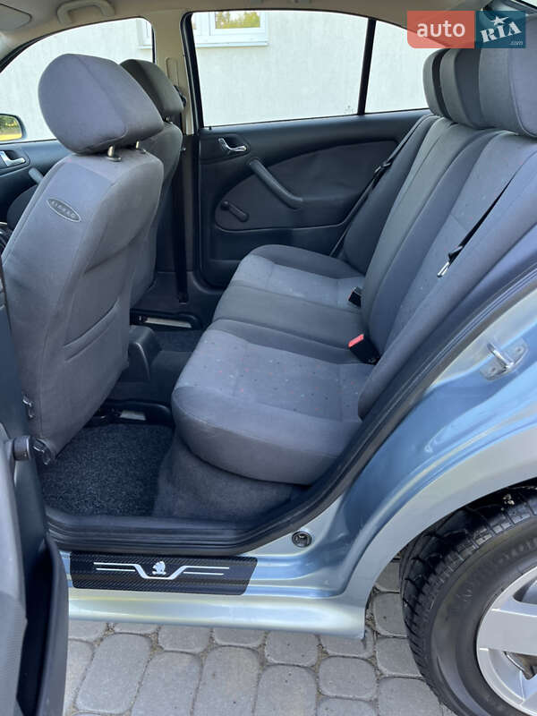 Ліфтбек Skoda Octavia 2003 в Теребовлі