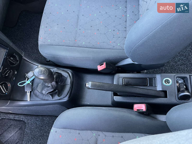 Ліфтбек Skoda Octavia 2003 в Теребовлі