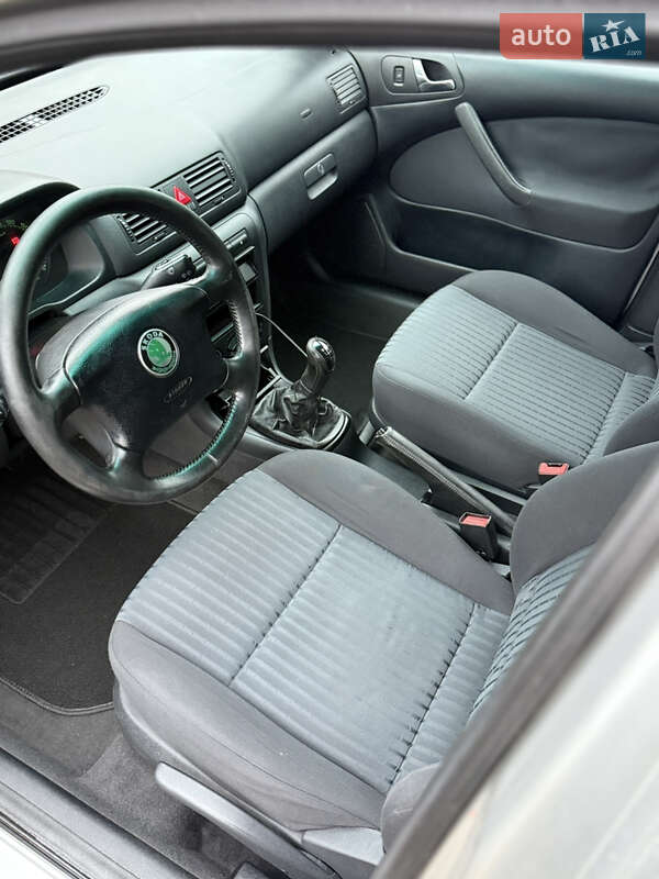 Универсал Skoda Octavia 2005 в Луцке