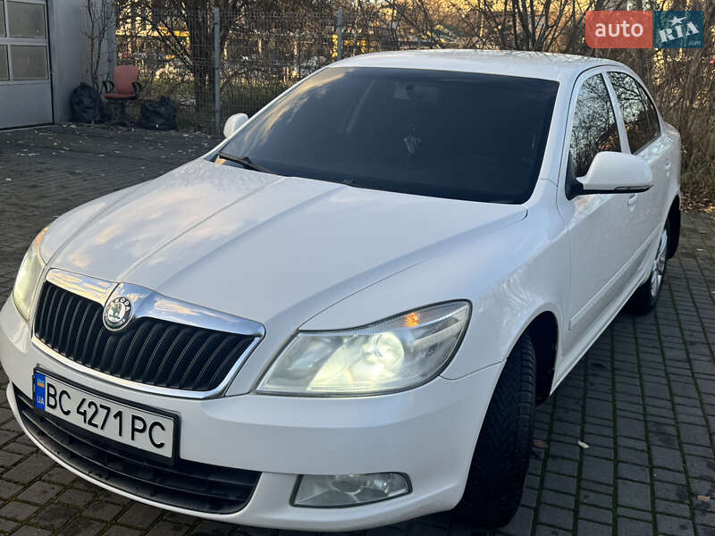 Лифтбек Skoda Octavia 2012 в Львове фото 35 Лифтбек Skoda Octavia 2012 в Львове