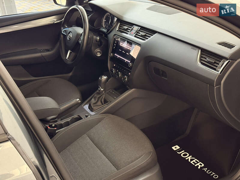 Универсал Skoda Octavia 2019 в Одессе