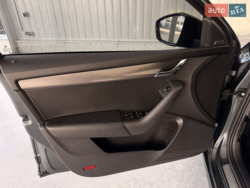 Универсал Skoda Octavia 2019 в Одессе