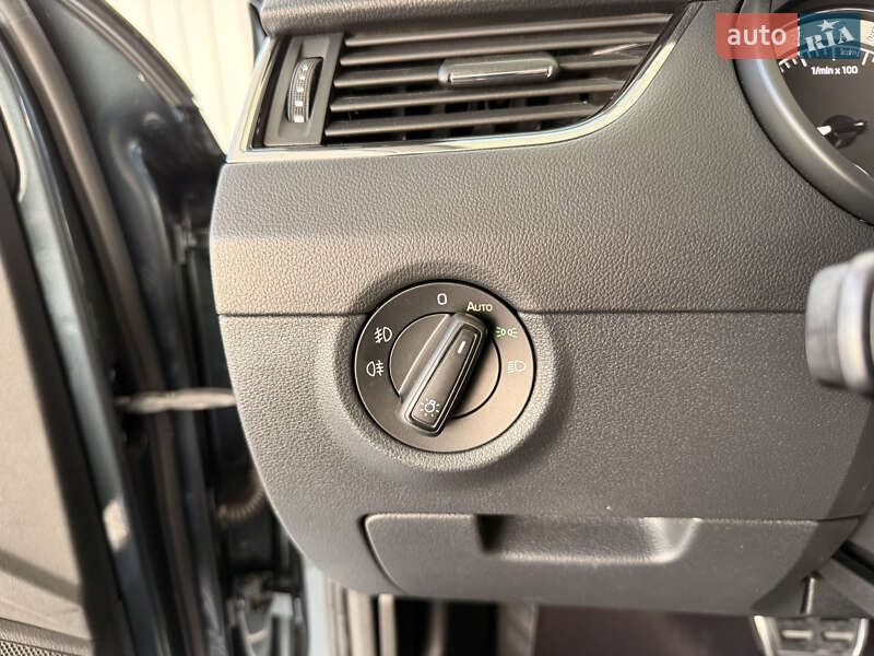 Универсал Skoda Octavia 2019 в Одессе