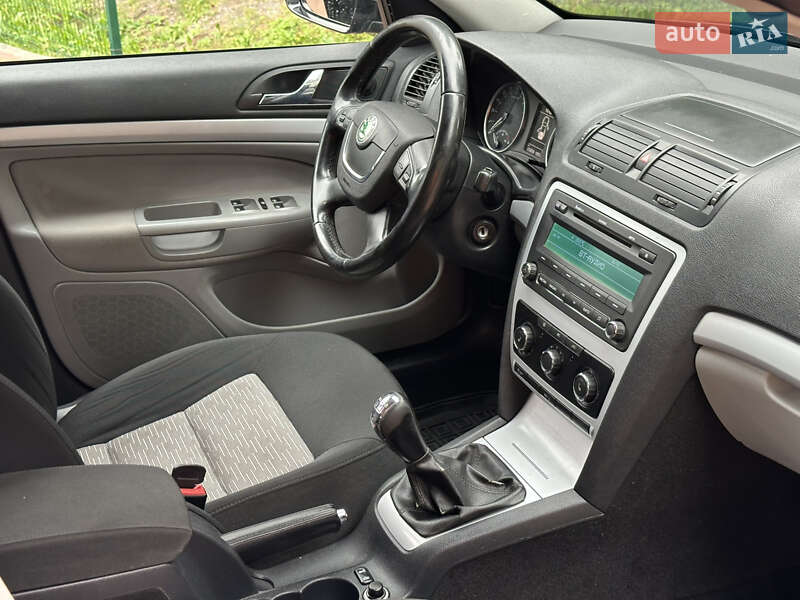 Универсал Skoda Octavia 2010 в Киеве