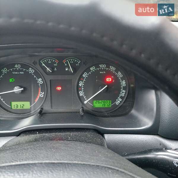 Лифтбек Skoda Octavia 2001 в Киеве фото 10 Лифтбек Skoda Octavia 2001 в Киеве