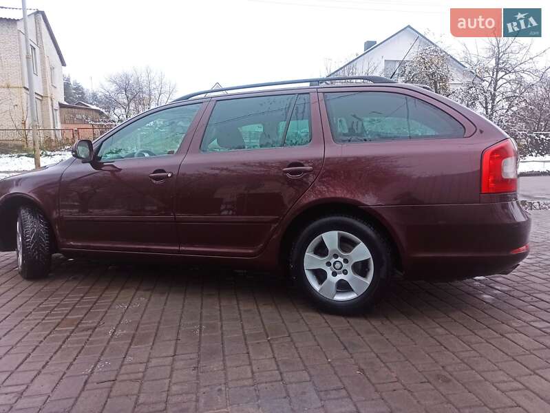 Універсал Skoda Octavia 2009 в Ківерцях