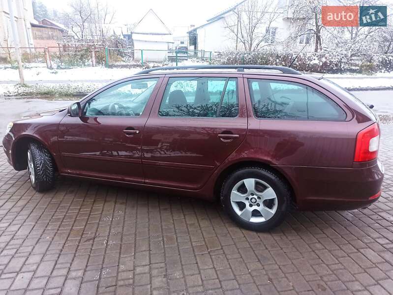 Універсал Skoda Octavia 2009 в Ківерцях