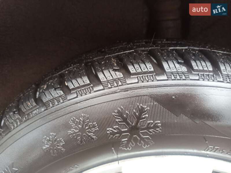 Універсал Skoda Octavia 2009 в Ківерцях