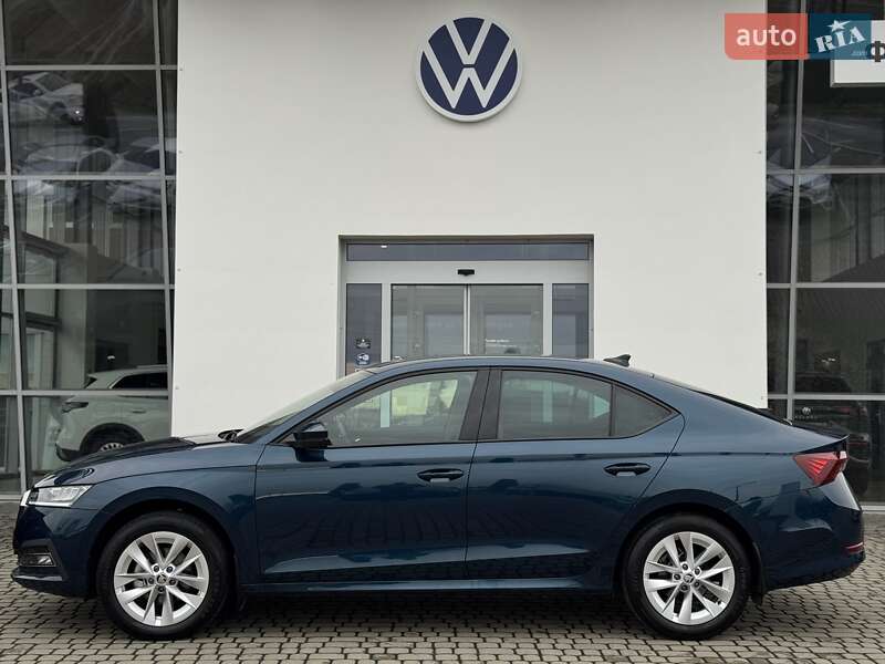 Лифтбек Skoda Octavia 2022 в Мукачево