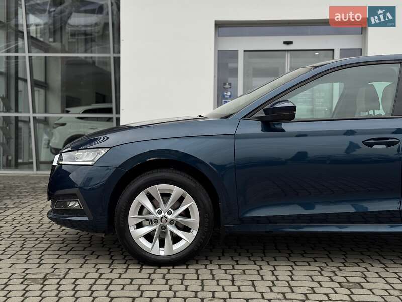 Лифтбек Skoda Octavia 2022 в Мукачево