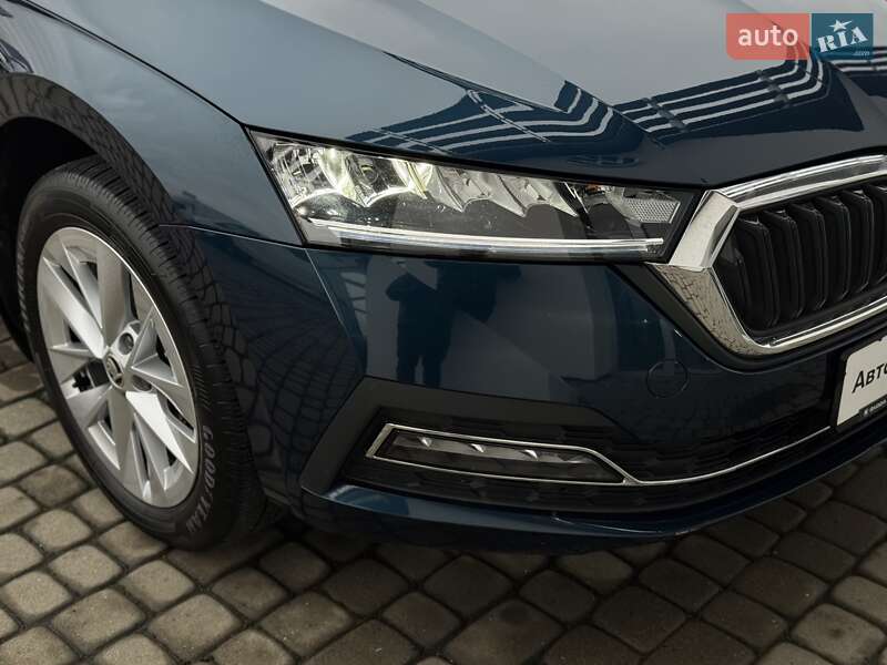 Лифтбек Skoda Octavia 2022 в Мукачево