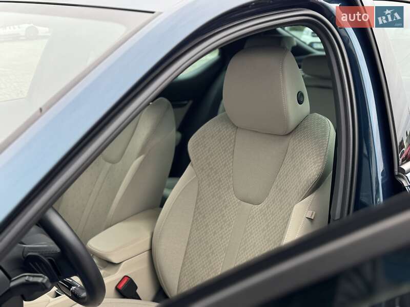 Лифтбек Skoda Octavia 2022 в Мукачево