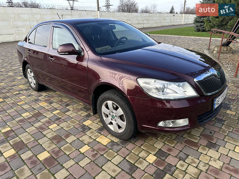 Лифтбек Skoda Octavia 2012 в Днепре