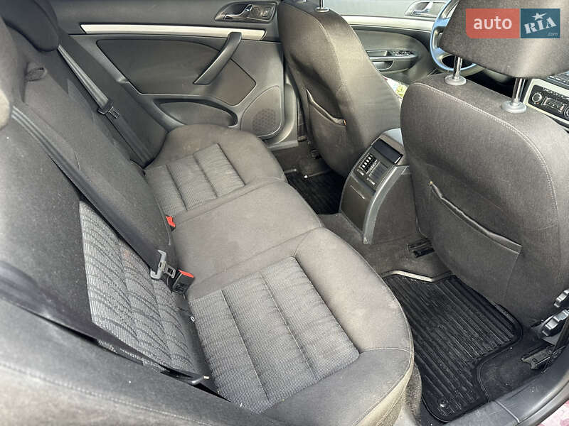 Лифтбек Skoda Octavia 2012 в Днепре