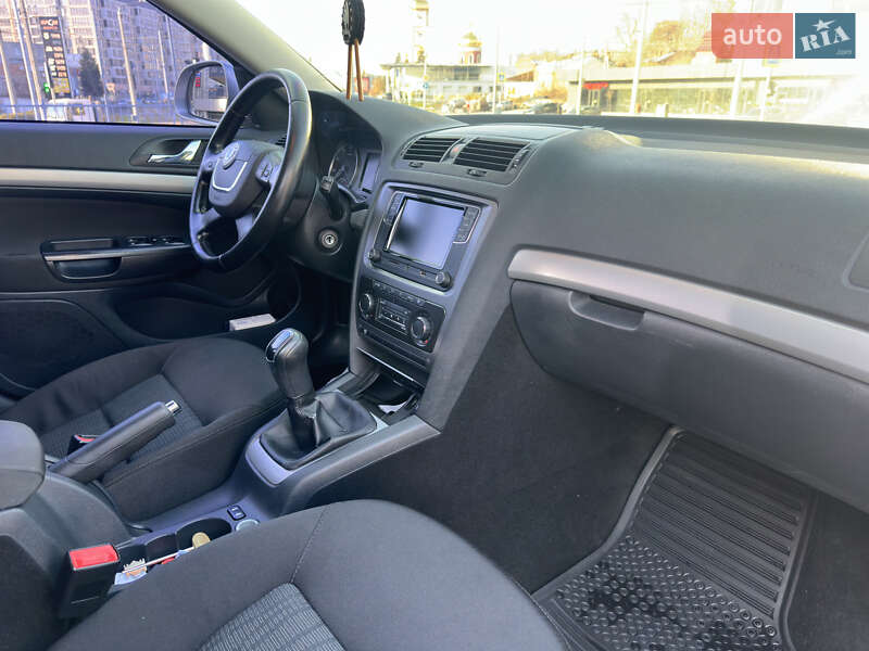 Ліфтбек Skoda Octavia 2011 в Харкові
