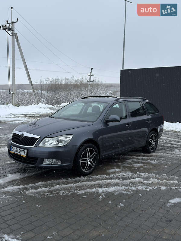 Skoda Octavia 2010 Skoda Octavia 2010