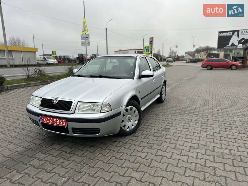 Лифтбек Skoda Octavia 2009 в Виннице