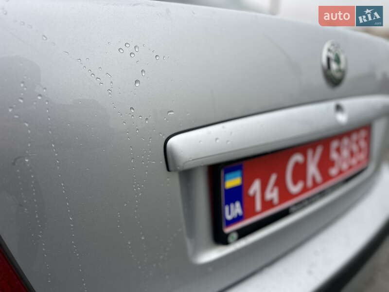 Лифтбек Skoda Octavia 2009 в Виннице