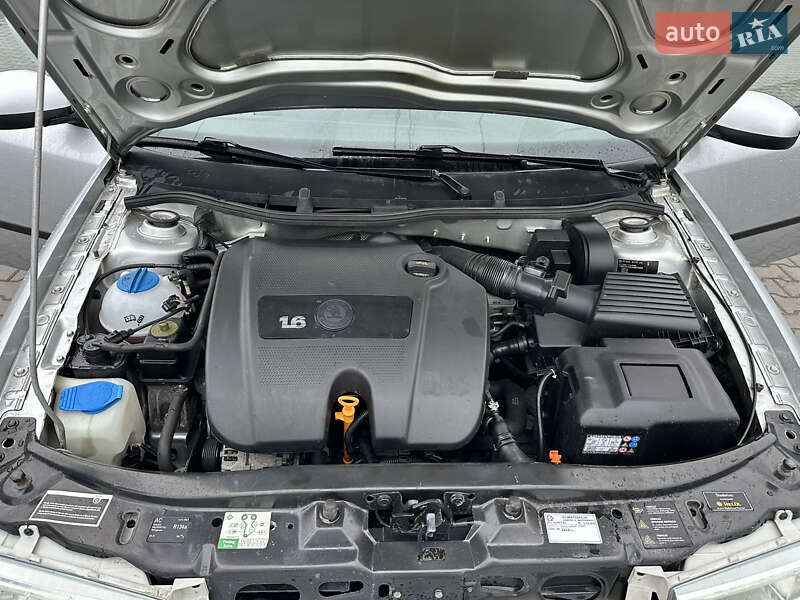 Лифтбек Skoda Octavia 2009 в Виннице