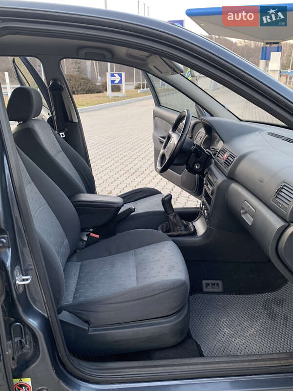 Лифтбек Skoda Octavia 2008 в Могилев-Подольске