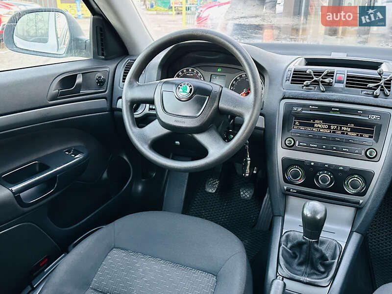 Універсал Skoda Octavia 2011 в Харкові