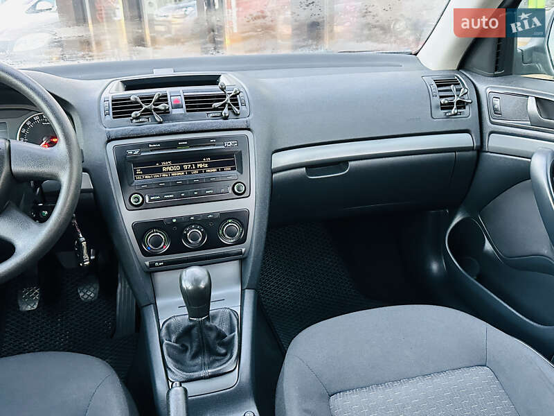 Універсал Skoda Octavia 2011 в Харкові