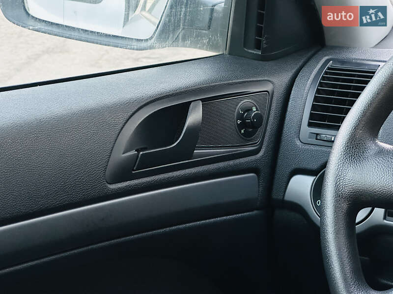 Універсал Skoda Octavia 2011 в Харкові