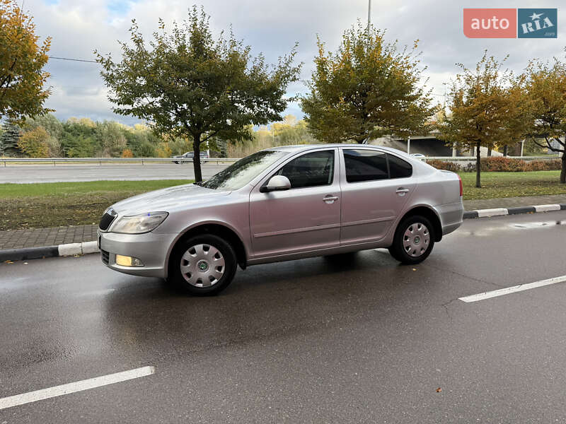 Лифтбек Skoda Octavia 2011 в Киеве