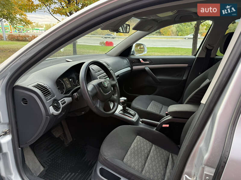 Лифтбек Skoda Octavia 2011 в Киеве