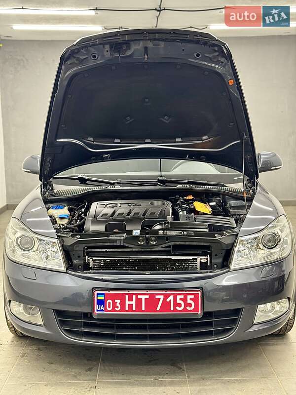 Универсал Skoda Octavia 2011 в Стрые