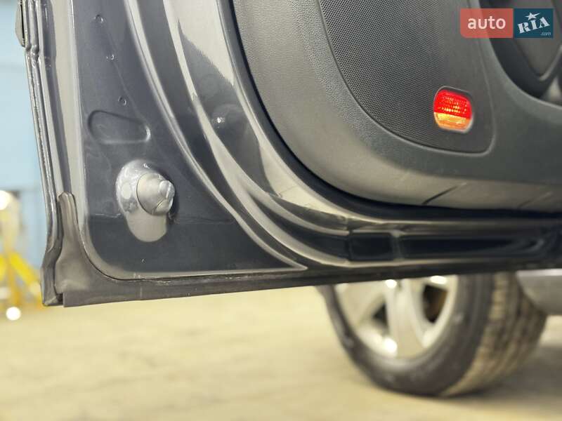 Универсал Skoda Octavia 2011 в Стрые