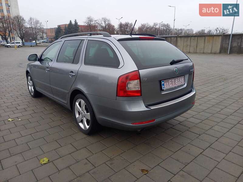 Универсал Skoda Octavia 2012 в Черкассах