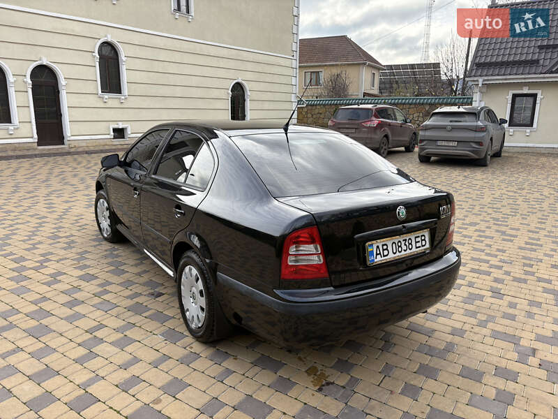 Лифтбек Skoda Octavia 2008 в Могилев-Подольске