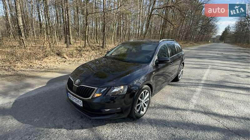 Универсал Skoda Octavia 2019 в Киеве
