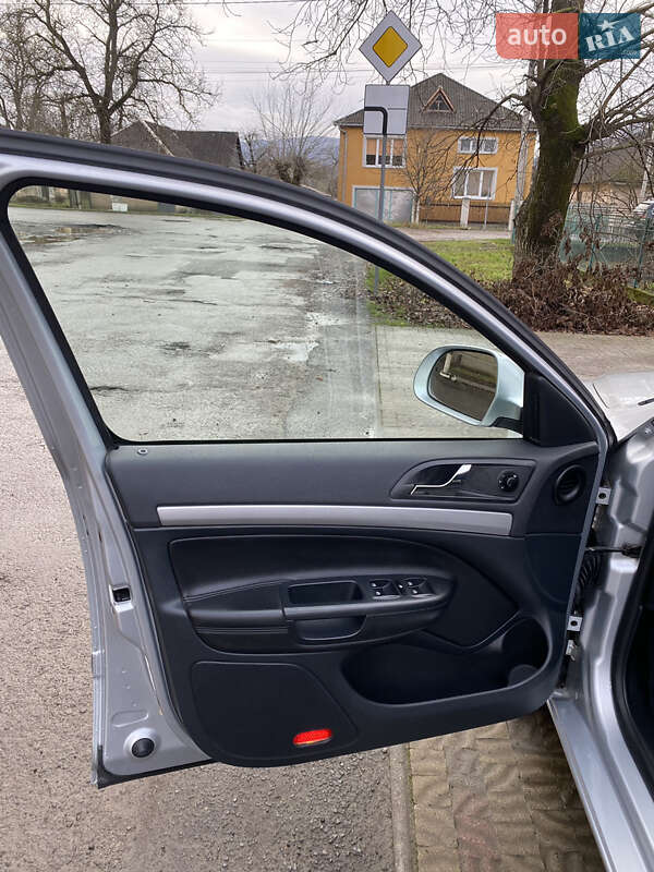 Універсал Skoda Octavia 2011 в Сваляві