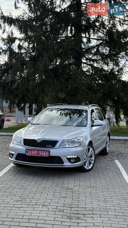Универсал Skoda Octavia 2011 в Луцке фото 4 Универсал Skoda Octavia 2011 в Луцке
