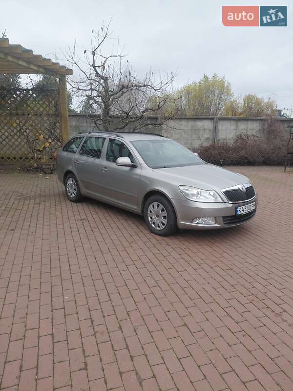 Универсал Skoda Octavia 2008 в Киеве