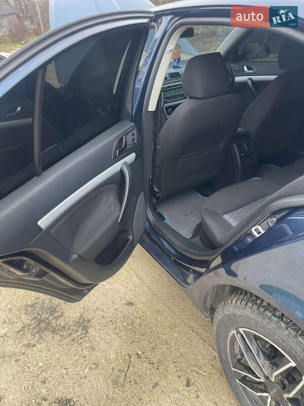 Лифтбек Skoda Octavia 2011 в Шаргороде