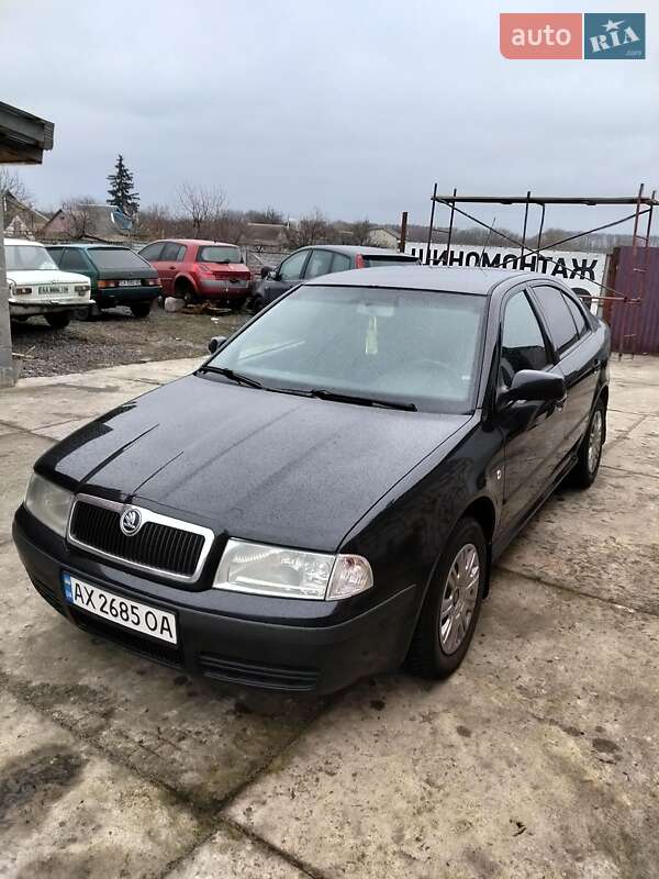 Лифтбек Skoda Octavia 2006 в Узине