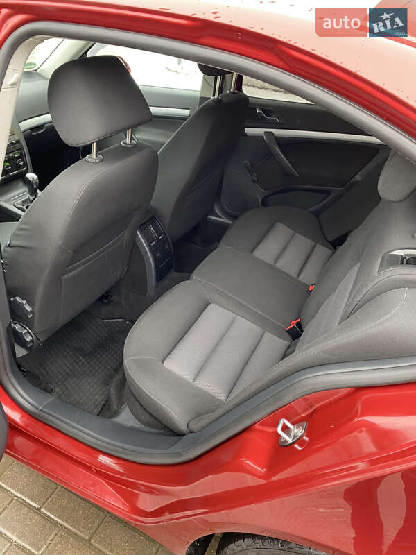 Ліфтбек Skoda Octavia 2008 в Рівному