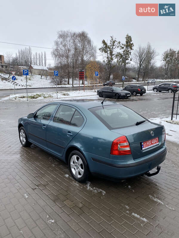 Лифтбек Skoda Octavia 2008 в Ровно