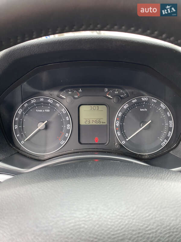 Лифтбек Skoda Octavia 2008 в Ровно