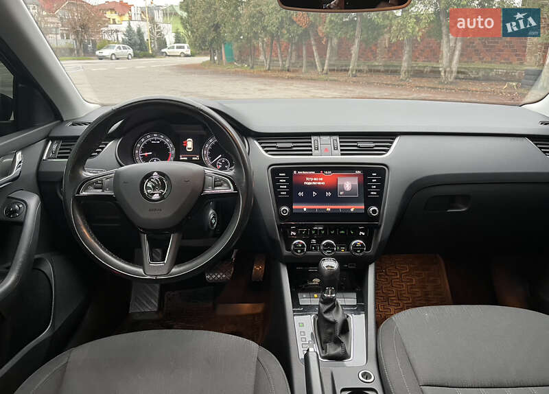 Універсал Skoda Octavia 2019 в Ужгороді фото 4 Універсал Skoda Octavia 2019 в Ужгороді