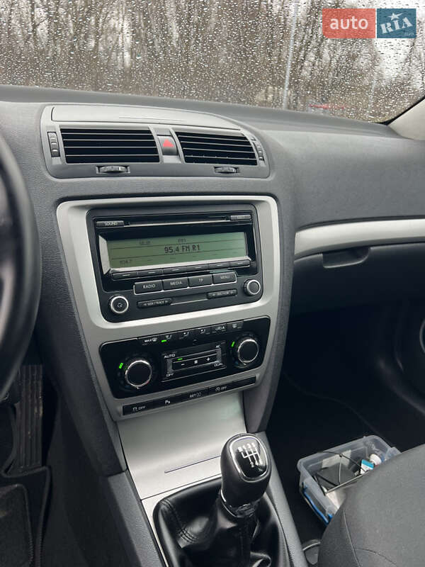 Универсал Skoda Octavia 2011 в Ковеле