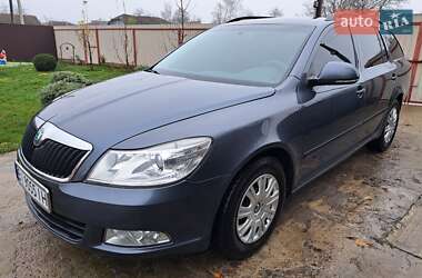 Універсал Skoda Octavia 2011 в Шишаках