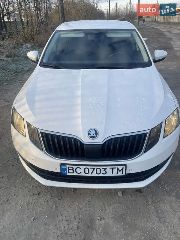 Лифтбек Skoda Octavia 2018 в Львове фото 7 Лифтбек Skoda Octavia 2018 в Львове